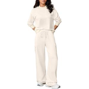imageAleumdr Women 2 Piece Outfits Mock Neck Pullover Tops Wide Leg Sweatpants with Cargo Pockets Airport Travel Outfits 2025Beige